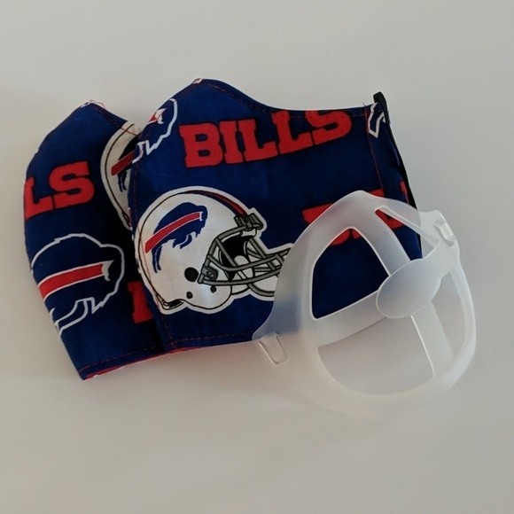 NFL Buffalo Bills Reusable Face Masks & Silicone Bracket - Picture 1 of 6